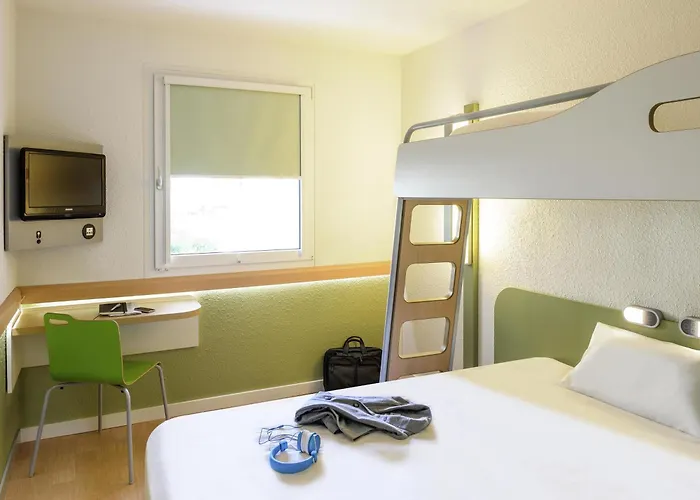Ibis Budget Lyon Eurexpo - 2* שאסיו