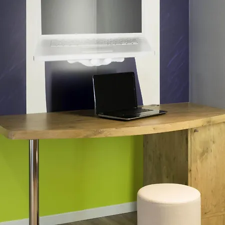 Ibis Budget Lyon Eurexpo - מלון