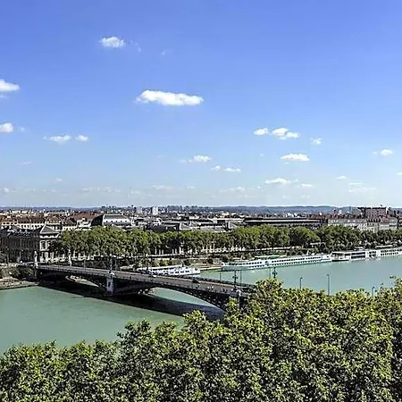 Ibis Budget Lyon Eurexpo - シャシウ