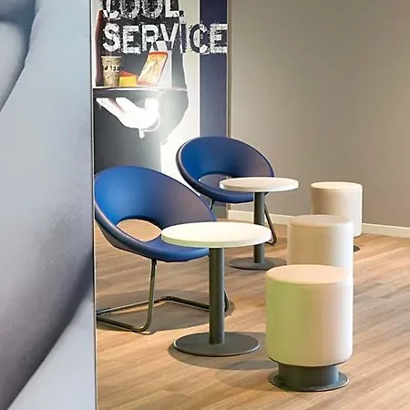 Ibis Budget Lyon Eurexpo - 2* شاسيو